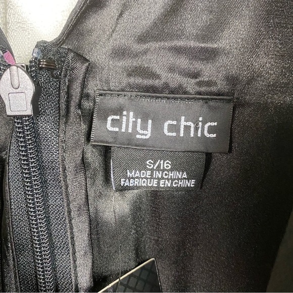 City Chic Black Floral Petal Rain Maxi Dress Sz.S/16 NWT - Picture 7 of 15